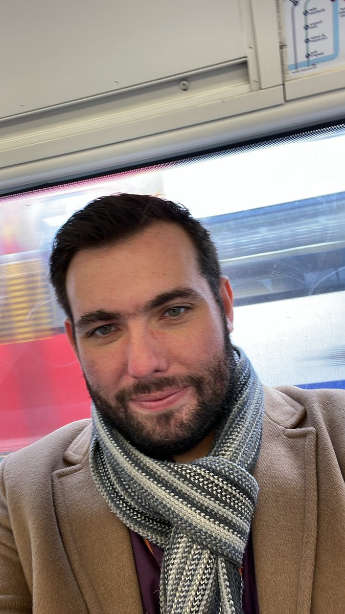 TDHopkinson's tweet photo. On the way into @RoyalOperaHouse for Die Zauberflöte stage rehearsals for cast B who open on the 9th!
Can’t wait to be back on stage with this fabulous production.
#bass #operasinger #opera #mozart #roh #london #firstdaybacktowork @ConnaughtArtis1 #castchangerehearsals https://t.co/WLBT6yCA4f