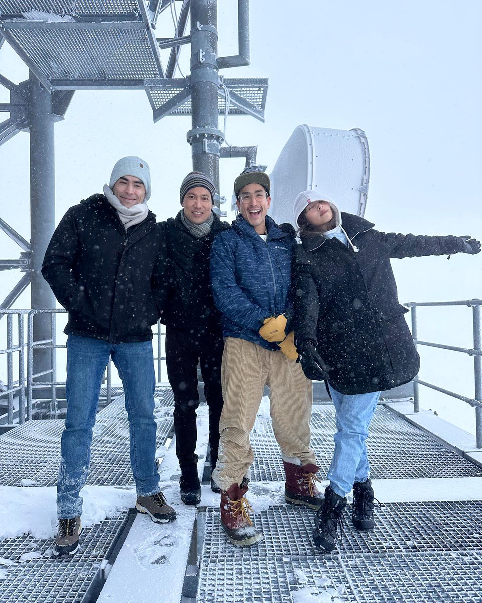 beauamis1's tweet photo. cr@louishesse
—Freeezzingg coolldddd ❄️❄️❄️ #titlis #engelberg
#nadechyayainswitzerland
#NYinSwiss2023
#ณเดชน์ญาญ่า #ณเดชน์ #ญาญ่า #nadechyaya
#nadech #yaya
#kugimiyas #urassayas
#itthi_ #louishesse https://t.co/Cuuglaxz0w