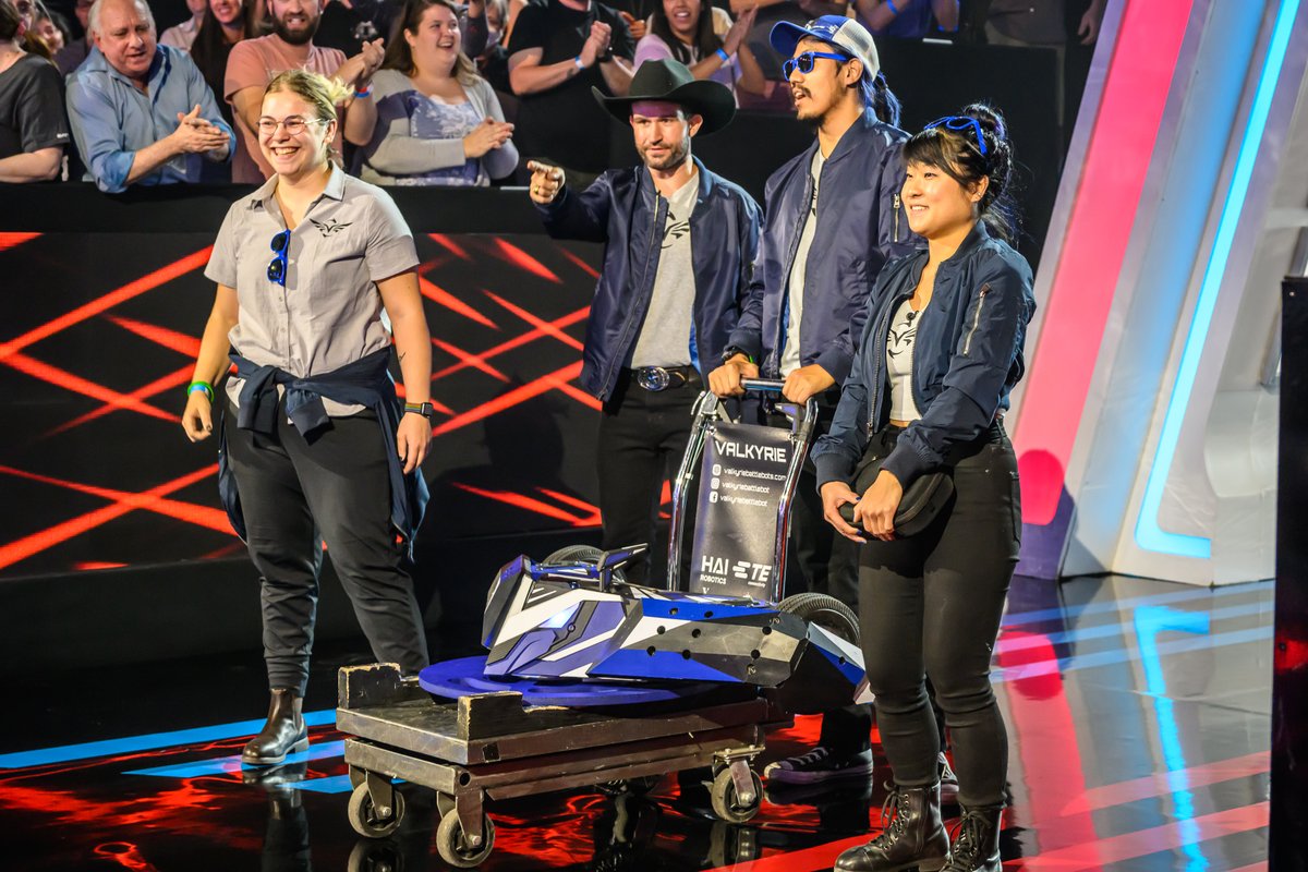 HaiRobotics's tweet image. Robots Ready!!! 🤖
Don't miss the first episode of #Battlebots World Championship VII
Jan 5, at 20:00 EST
Watch it on Discovery Channel
Go team Valkyrie!
#robots #hairobotics