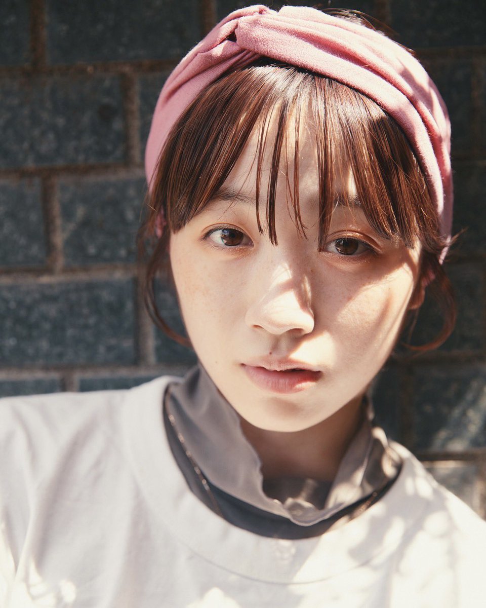 日菜子 tweet media