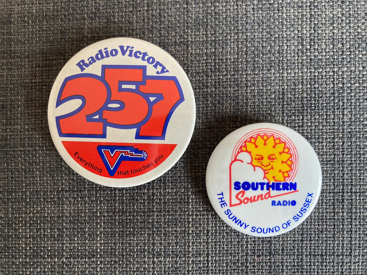 AnorakAttic's tweet photo. New year, same old obsession with retro radio badges! 😂 The latest additions to the collection are these two south coast beauties!

#radiomerch #retroradio #radiovictory #southernsound #anorak https://t.co/cHvcfeDF2J
