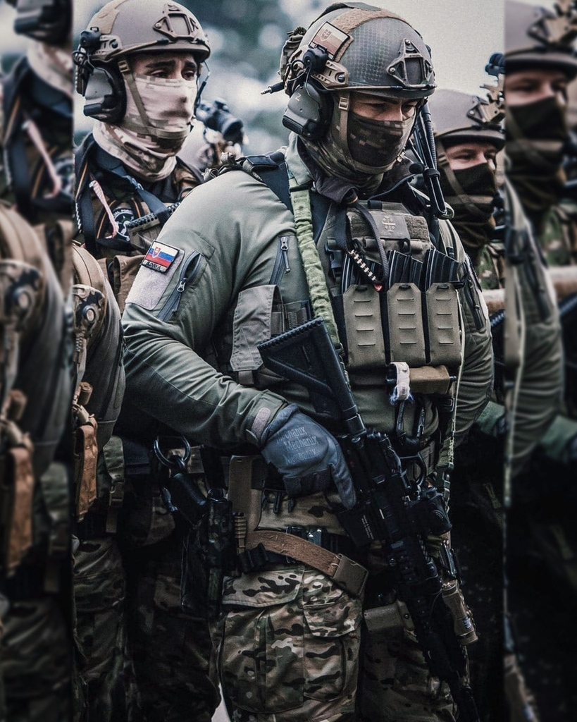 "Harmless men is not a good man. Good man is very violent man who has it under voluntary control."

↓ Battle Tested Gear ↓
▪ Warrior Low Profile Carrier 
▪ Tilak Noshaq MiG

☝️ Big Restock of Warrior Assault Systems

#warriorassultsystems ( #📷 @battletestedgear )