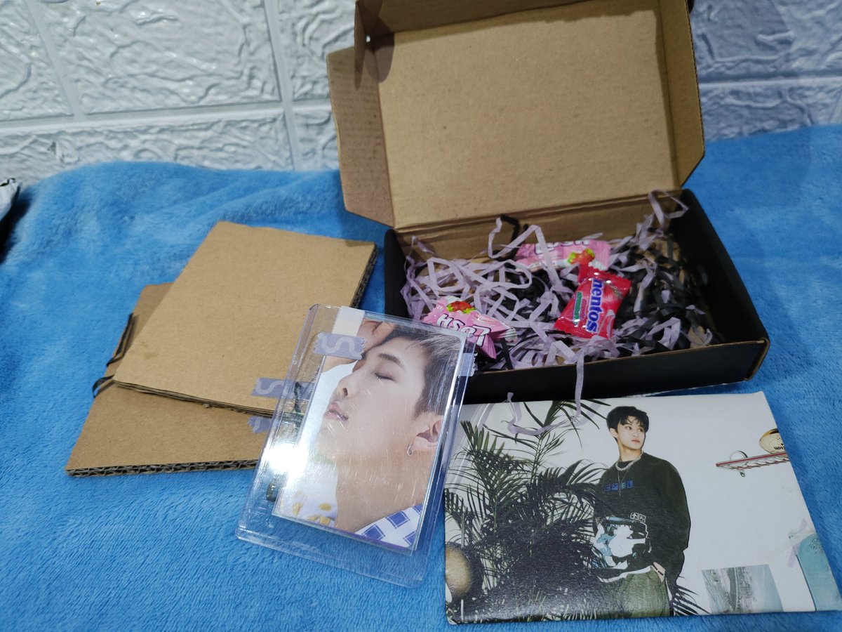 _urjanelle's tweet photo. .   ·  *💌 #miasproof 

namjoon pc free claim arrived safely! free claim na siya but my freebies pa grabe... thanks so much @ymlvrcart for this! ✨🫶 https://t.co/lqvIrUdpaH