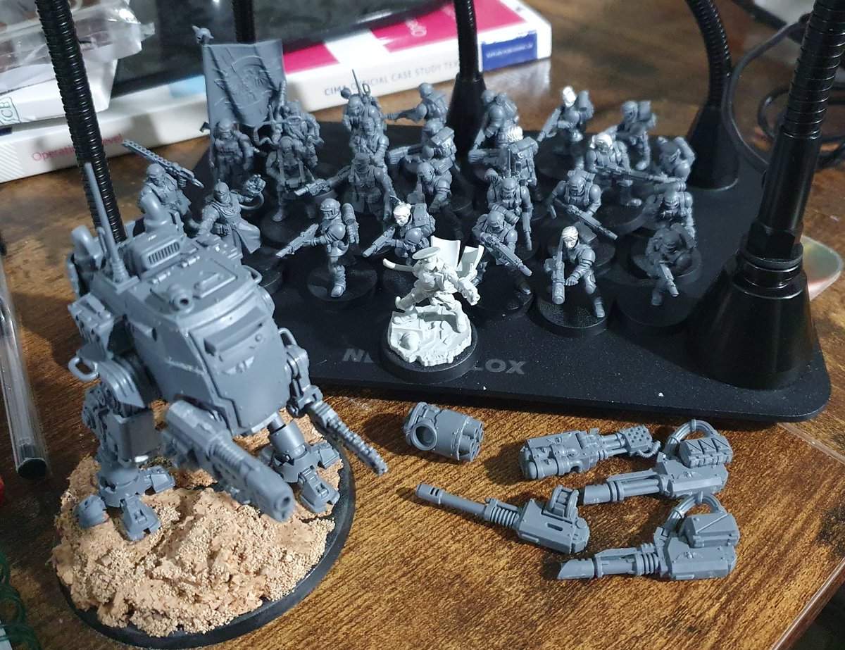 Bram_Paints's tweet photo. Having once again forgotten that twitter exists, here's 3 days (and NYE) of progress on the #hobbystreak thing for #wipwednesday. The bits of Cadia Stands that aren't artillery are now built, along with Severina Raine and half a hellhound #warhammercommunity #warhammer40k https://t.co/6sUa98IKtT