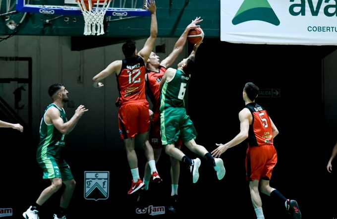 solobasquet2's tweet photo. La @LigaNacional y un fixture de locos

Serán 58 partidos en enero, con superposiciones insólitas como los tres partidos el 21 en CABA. Acá, repasamos la (des)organización:

✍️ https://t.co/kPVfRD6PIw https://t.co/PIibGlFCVI
