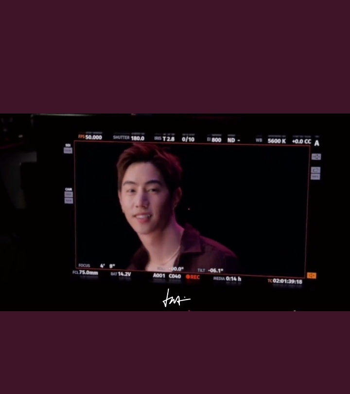 MarkRin93's tweet photo. So, after this there's 2 things we will looking forward.. the calvin klein shoots and #RealTimeMark..
#MarkTuan @marktuan https://t.co/9FwVzeFSwP