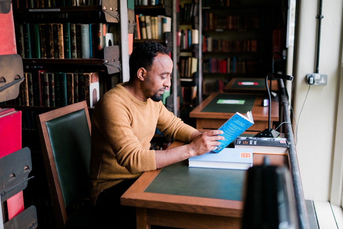📢Applications for our Emerging Writers Programme open 1 week from today! 

Successful applicants will receive a year’s free membership to The London Library, peer support, and more. 

Learn more: londonlibrary.co.uk/about-us/ll-em…