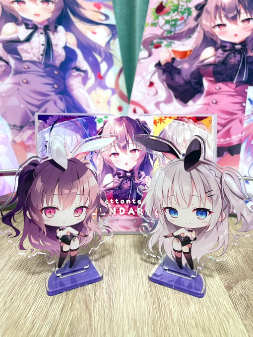 セットのグッズの中身ちゃんと全部撮ってなかったので!アクスタ是非組み立ててもらえると嬉しいです 