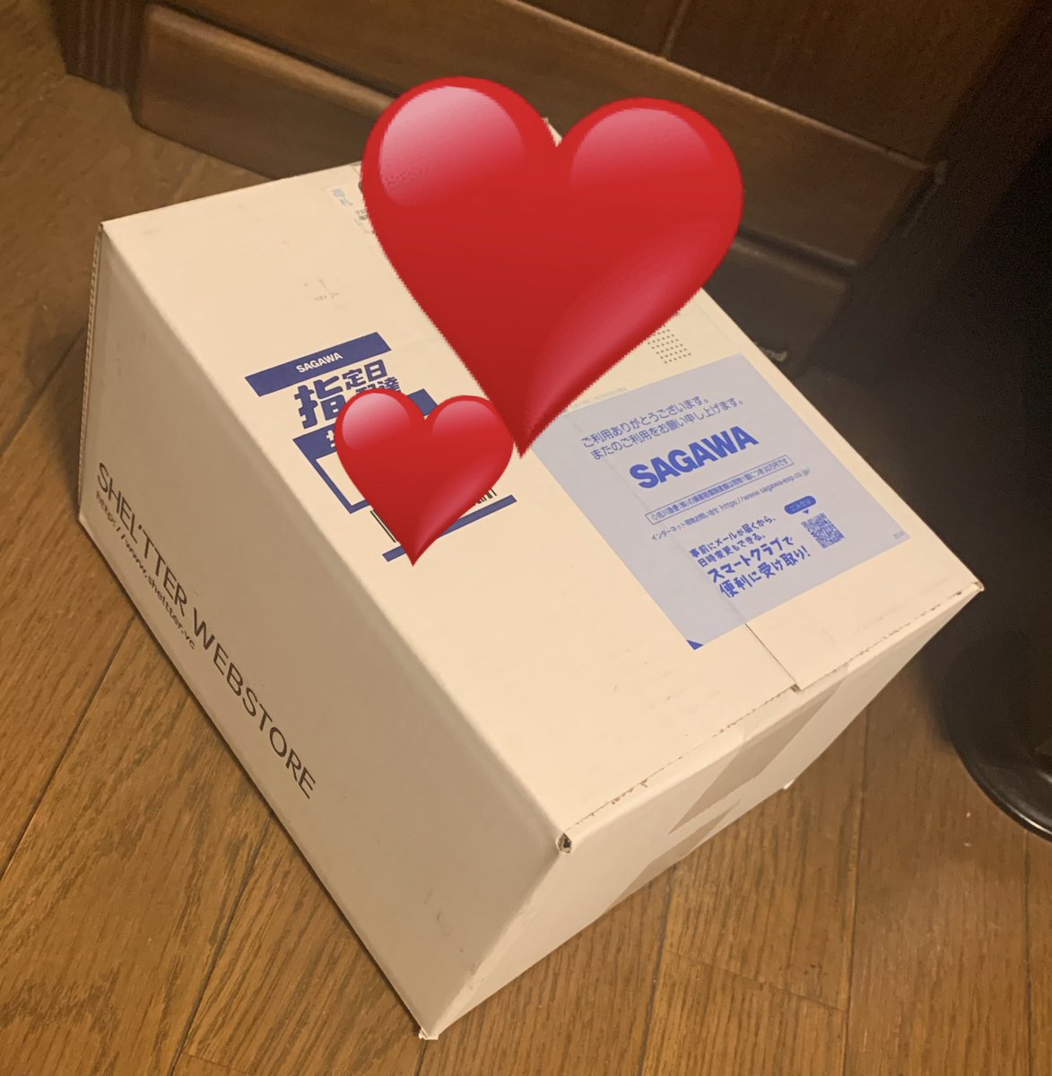 s2mikuma's tweet photo. なかなかデカめな箱で届いたのに
中身 イヤーカフ １個 https://t.co/OKoNggKWA6