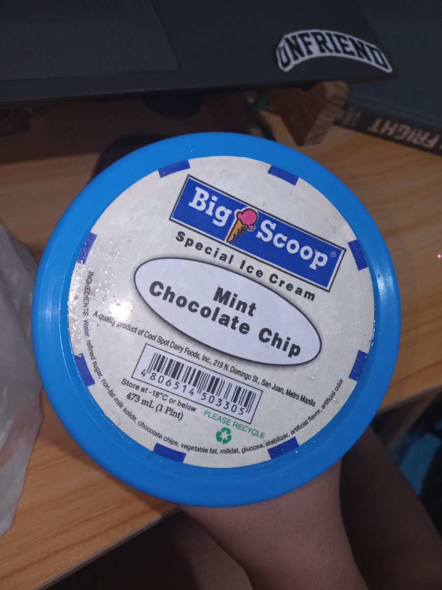 oustmikee's tweet photo. Mint Choco Chip kasi sad taayo for today's video ❤️ https://t.co/W8HeL98sWD
