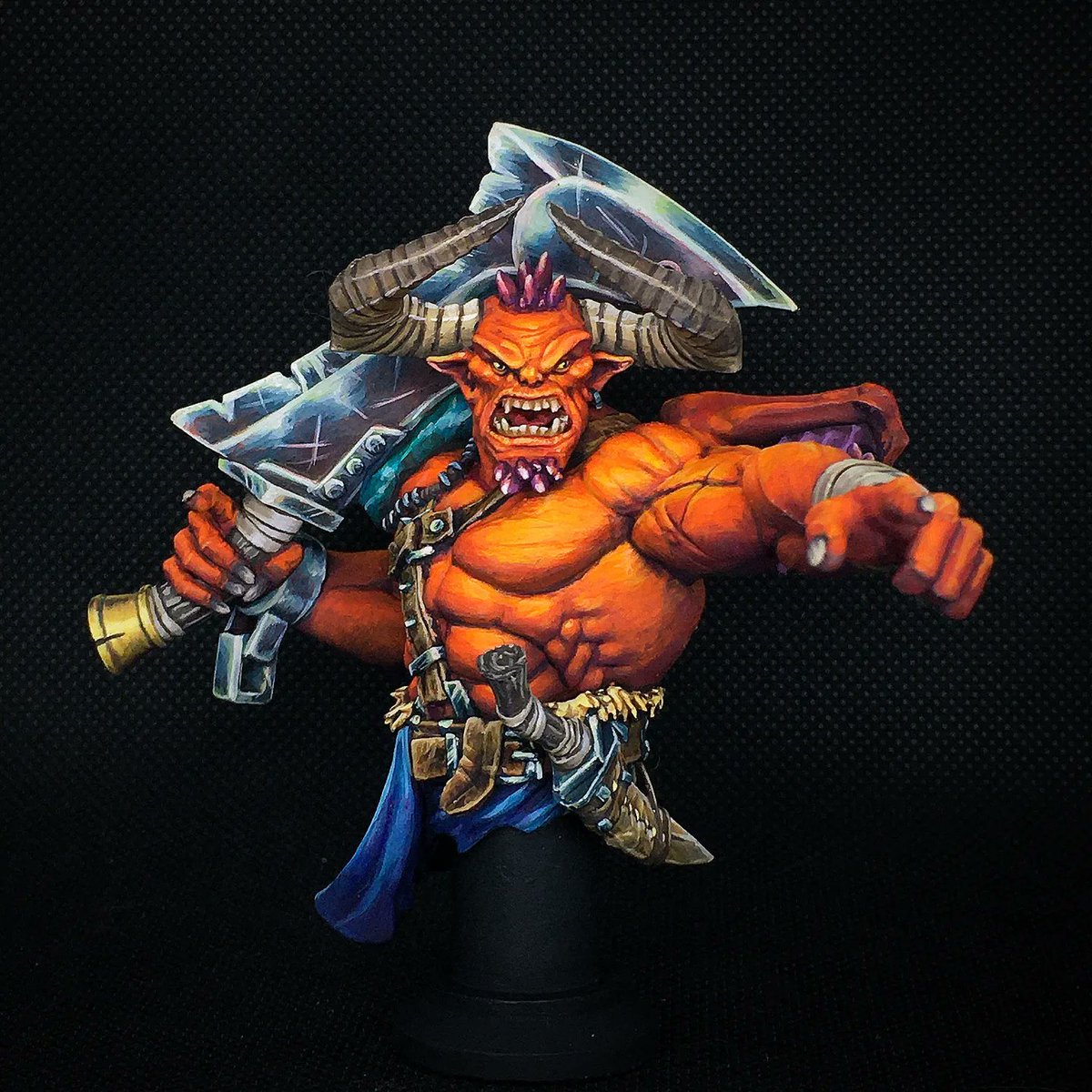 pacoxo88's tweet image. 📸 Fotos del busto Myrmidon de @OP_Models para el reto de @chushammer e imprimido por @Vidowaz_Minis. Contento con el resultado, en el que he usado bastante las nuevas Dual Exo de @Ak_Interactive. Espero que os guste 😊 #paintingminiatures