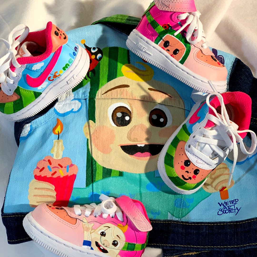 weirdartsociety's tweet photo. A Few #Toddler Denim Jacket With Sneakers Combos. Currently Accepting New Orders. Customized Fashion Artwork. Message Us 🎨🎨
#Artist #Designer #HandPainted #CustomClothing #CustomShoes #Painting #CustomDenimJacket #SpiderMan #Cocomelon #PawPatrol #SonicTheHedgehog #MarioBros https://t.co/gYFRc9uHqR