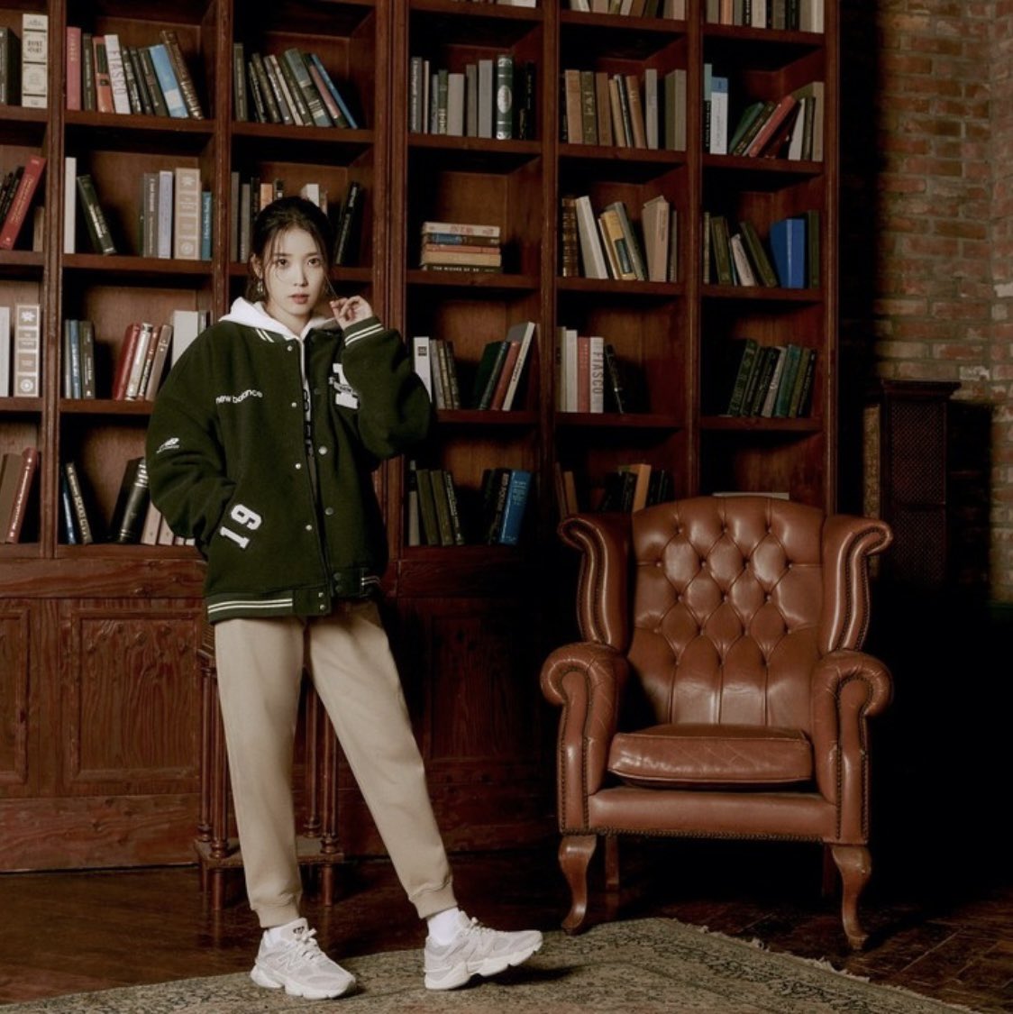 pal_mooo's tweet photo. ❤️🫶
#IU 
#WeGotNow https://t.co/H7qfpiNs8G