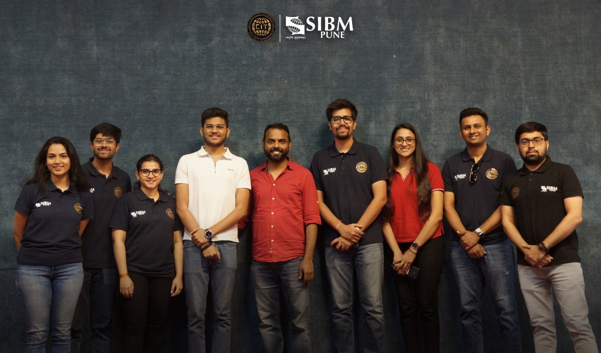 CITSIBMPune's tweet photo. Looking back, we are delighted to have ended 2022 on a high note by having Mr. Nirmal NR, CEO of @Zoomcar_India , share his experience on how one can evolve, grow and succeed in the fast-paced world of startups.
#sibmpune #startups #Management #business https://t.co/ZokXS3ZOK4