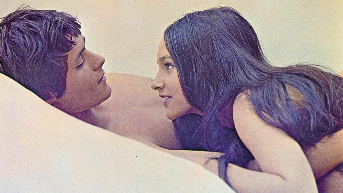‘Romeo e Giulietta’, gli attori del film di Zeffirelli fanno causa a Paramount

Olivia Hussey e Leonard Whiting, protagonisti del film del ’68, hanno chiesto oltre 500 milioni di danni per una scena di nudo che sarebbe stata imposta dal regista italiano

news.cinecitta.com/IT/it-it/news/…