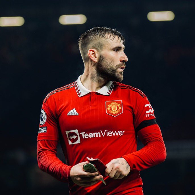 StretfordEndRus's tweet photo. 📊 Статистика Люка Шоу вчера:
Более 100 прелая с точностью 91%
100% единоборства обороне выиграно
100% успешных обводок
1 гол+предголевая передача
#InStatIndex 314-абсолютно лучший на поле 🔥
@LukeShaw23 @InStatFootball https://t.co/Rvjt4bGwIx