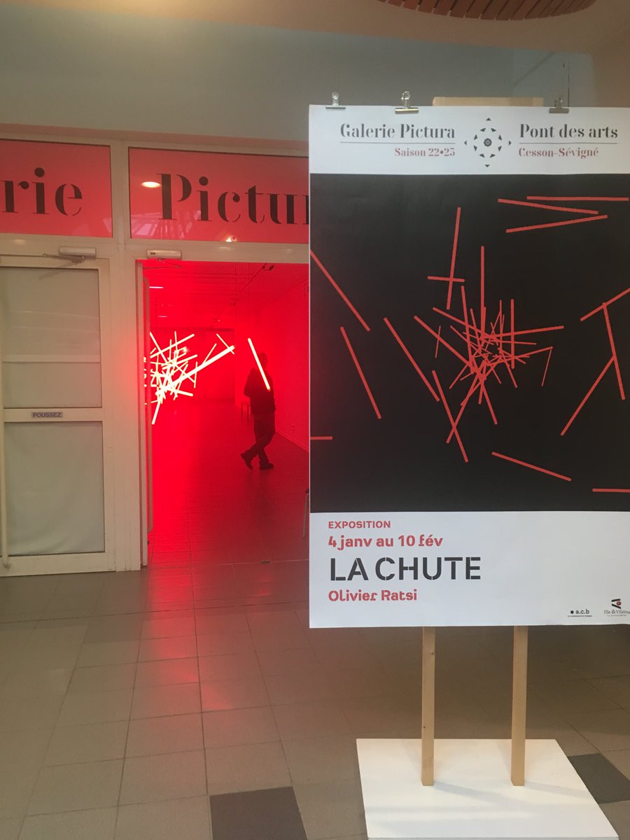 OlivierRatsi's tweet photo. Happy 2023! This year begins already with a new project!
My light installation 'La Chute' opens tonight January, 4 up to February, 10 at Galerie Pictura, Ponts des Arts, @cessonsevigne!
Welcome! 
#soloexhibition #lightart
https://t.co/wczCuLHNks https://t.co/nsRbpkVOp8