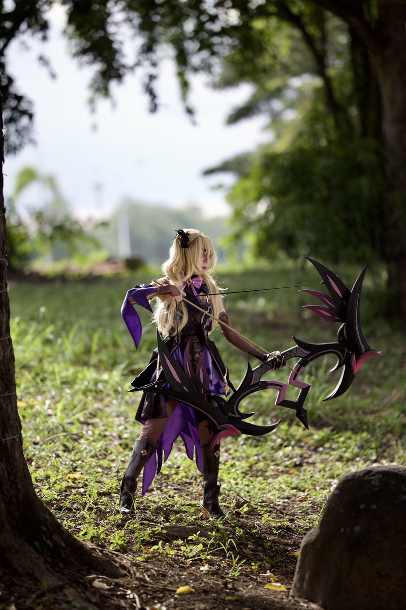 raechiicosplay's tweet photo. All the cosplays I did for 2022. I always aim for quality over quantity… after all, I don’t really have the luxury of time to always do this so might as well give it my best whenever I have a chance to do a cosplay. 
First stop: #Fischl from #GenshinImpact 
#fischlcosplay https://t.co/5bkpn7apv5