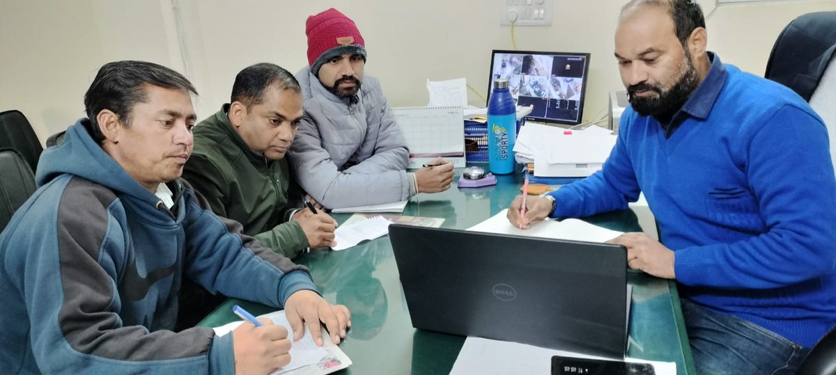 REAPUttarkashi's tweet photo. Participate in a review meeting chaired by secretary RD CPD #REAP regarding millets procurement and Ginger value chain
@basava_ias 
@REAPUttarakhand 
@CdoUttarkashi 
@UlacDemirag https://t.co/UsbyGnIQwX