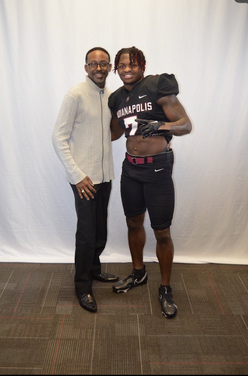 Jon Lewis tweet media