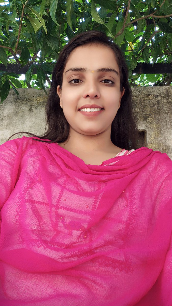 murti_ji's tweet photo. बहुत जरूरी है ज़िन्दगी में थोड़ा खालीपन भी, यही वो समय जब हमारी मुलाकात खुद से होती है।।

#pujyadevidharmmurtiji #newquotes #suvichar #goldenwords #lifequotes #dailyquotes #inspirationalquotes #positivevibes  #thoughtoftheday #trending #instagood #spirituality #Motivationalquote https://t.co/AB5hDUbdMz