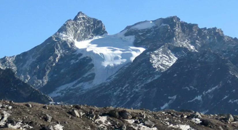 peaksclimbing's tweet photo. Pokalde Peak Climbing
Altitude - 5,806m
Days - 18 days
https://t.co/cGYvPqk08Y
#adventure #peakclimbing #PeakClimbingNepal #Nepal  #naturalbeauty #nature #trekking #mountains #mountainview #climbing #pokaldepeak #pokaldepeakclimbing #pokalde #adrenalinejunkie https://t.co/ng4bfc3WqS
