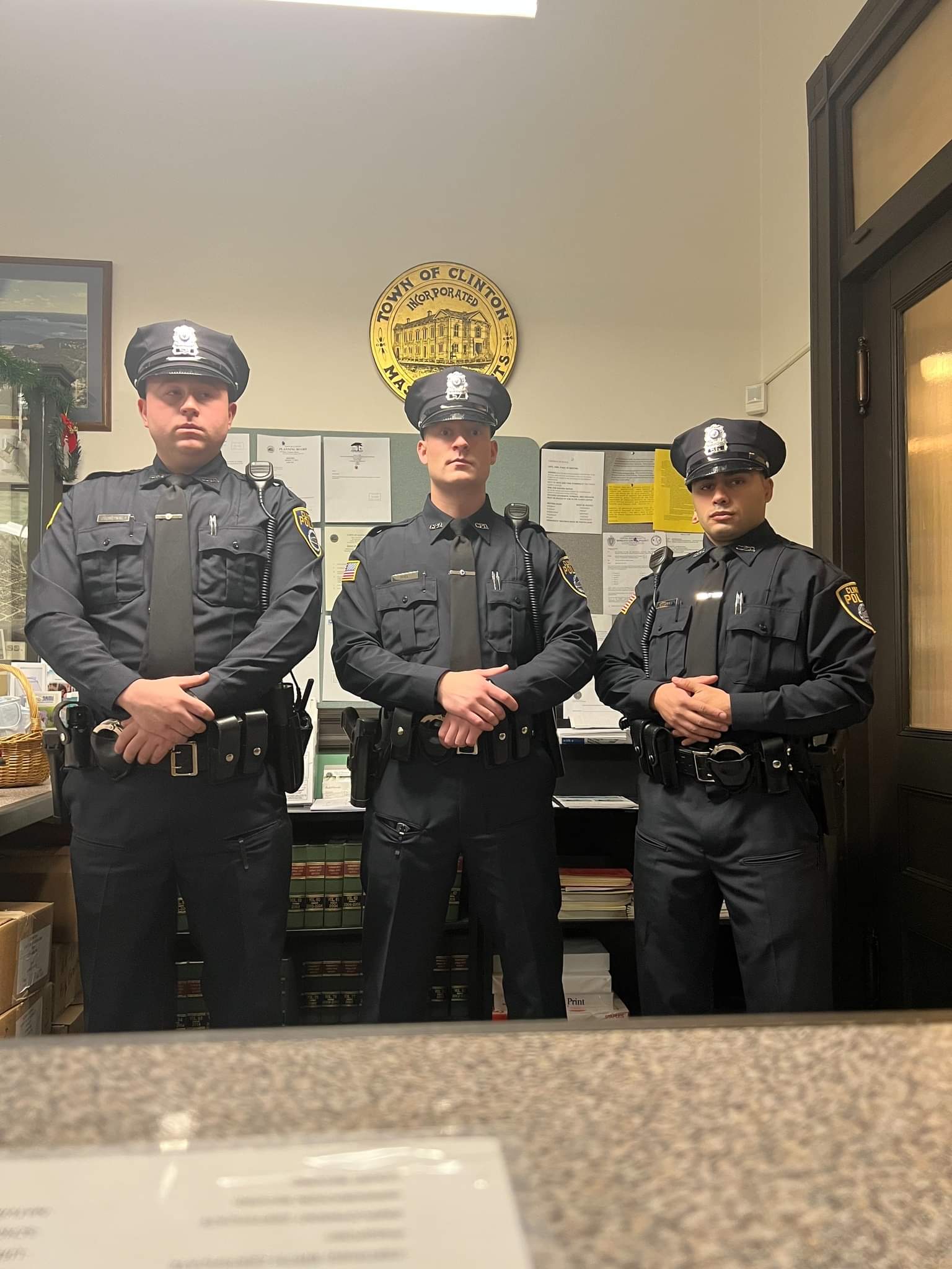 Clinton MA Police Department (ClintonMaPolice) / Twitter