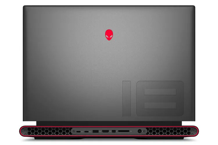 Techarea_in's tweet photo. Dell revives Alienware m18 with Intel Raptor Lake-HX/Nvidia RTX 40 and next-gen all-AMD options ! Starts from $2,099
#technology #tech #gadgets #technews #laptop #laptoplife #gaming #gaminglife #gamingsetup #alienware #alienwarem18 #alienwarem16 #CES2023 #CES2022 https://t.co/0pLY6xqOI0
