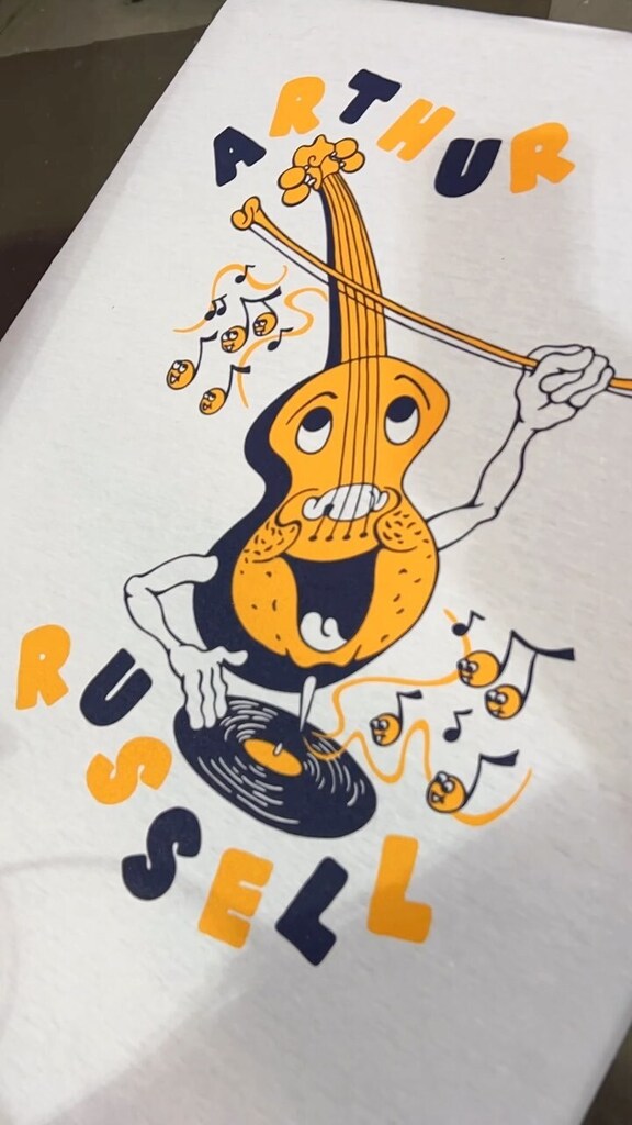 SimplePrint1's tweet image. Starting off 2023 with a nice 2 col print for @turboisland 
#simpleprintstudio #screenprinting #handprinted #tshirtprinters #bristol Watch #Instavideo:instagr.am/reel/Cm_oZjXKQ…