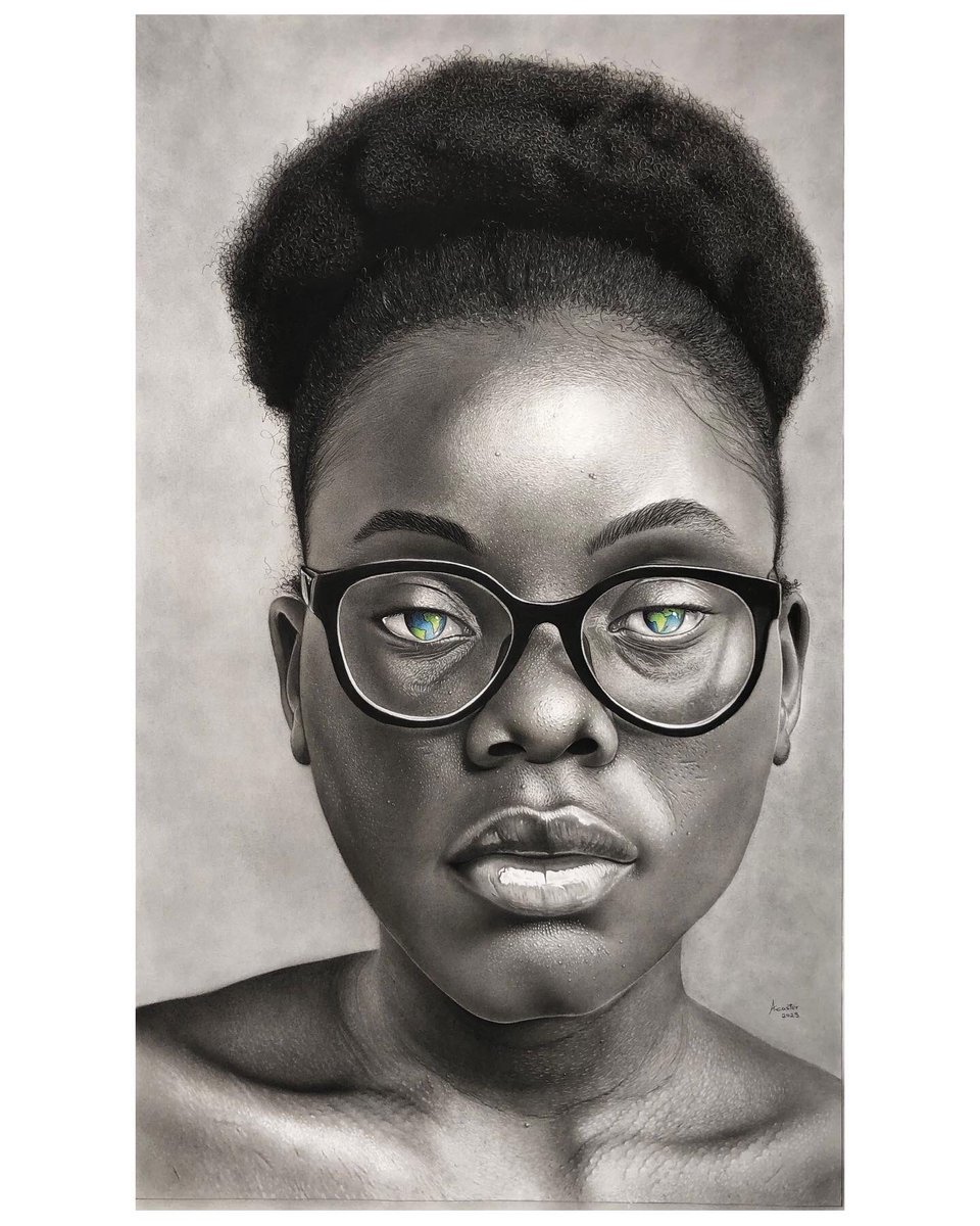tdcaster_art's tweet photo. In a time when we can’t agree on something as fundamental and basic as gender, how do we agree on right and wrong, and Grey areas or if they even exist.
Title: Grey
Medium: Charcoal and graphite
#art #drawing https://t.co/At9RQcZuxR