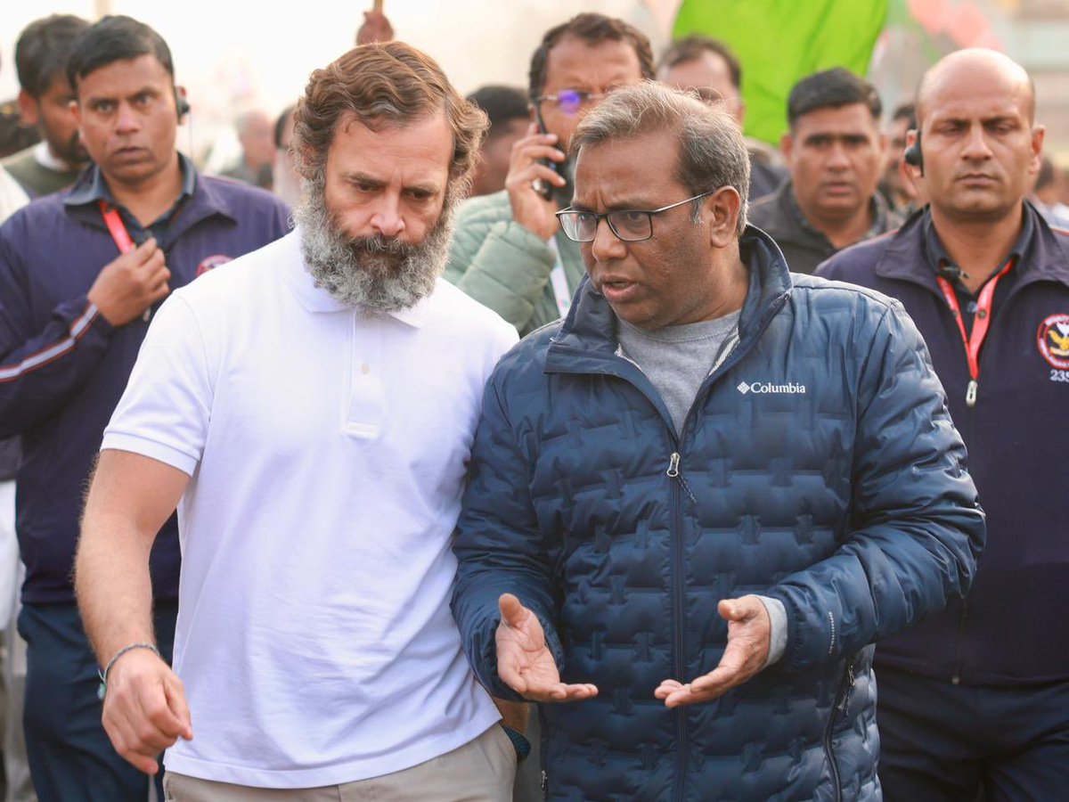 Ashok_Kashmir's tweet photo. आज #BharatJodaYatra में राहुलजी के साथ https://t.co/ONn0zluUsA