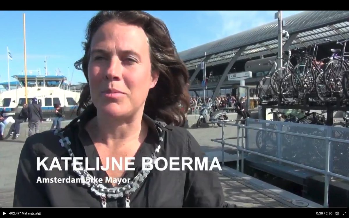 wolf_kamp's tweet image. Und wow, Amsterdam hat sogar 1 #BikeMayor !!
In #Wien haben wir nur 1 #CarMayor (#UlliSima).