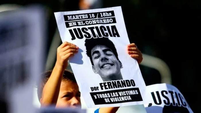 FerPerezQuilmes's tweet photo. Queremos justicia por Fernando. https://t.co/ic4soZLioT