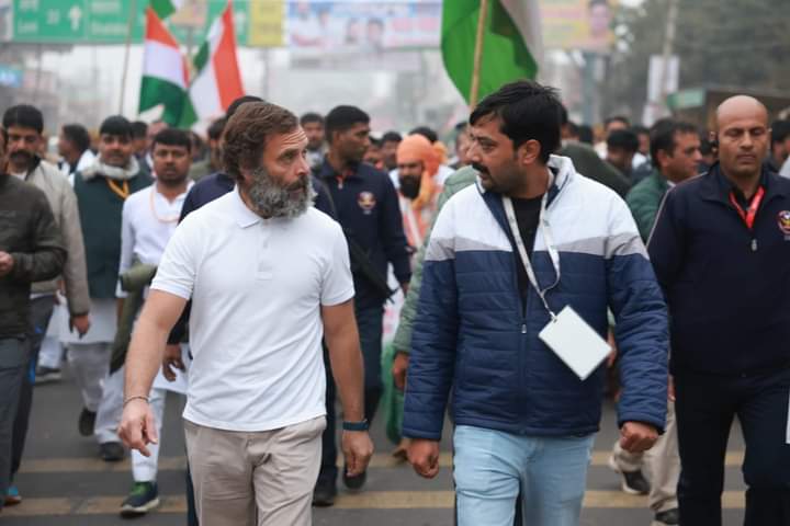 INCFatehpur_'s tweet photo. युवा दिलों की धड़कनें।
#BharatJodoYatra #shivakant 
#RahulGandhi
@ShivakantINC @RahulGandhi @bharatjodo @INCUttarPradesh https://t.co/Inrmu4JjaP