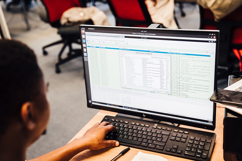 wmgwarwick's tweet photo. Are you considering a career in cyber security?
Take a look at our BSc Cyber Security: https://t.co/whQw19PLDe
#DegreeOptions #CyberSecurity #UCASDeadline #UniApplications
@DrHarjSingh @cmaple https://t.co/KtnOBIsjzr