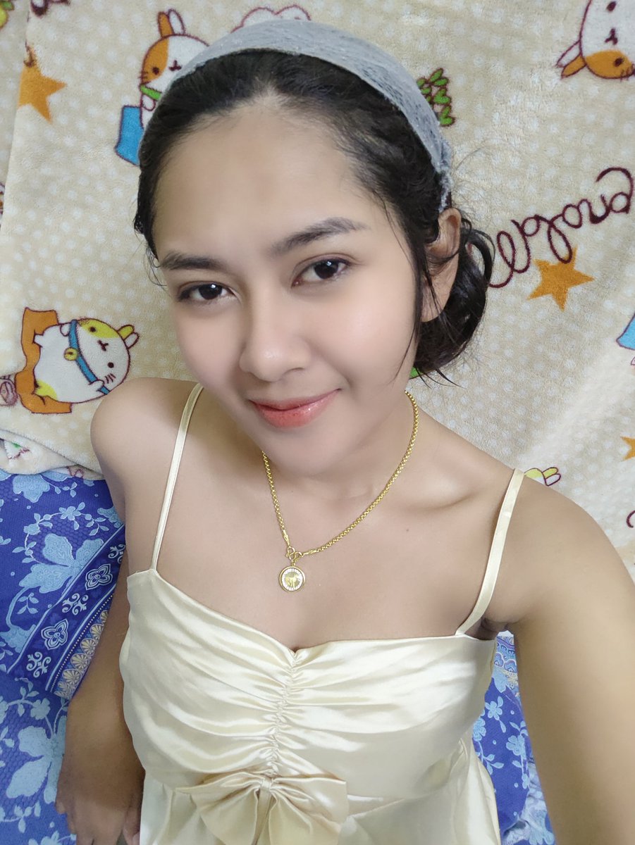 ChannelJanthima's tweet photo. ถ้าเป็นเด็กดื้อมันไม่ดี งั้นไปเป็นเด็กพี่ได้มั๊ยคับ 😻🌻 https://t.co/facooOOlOl