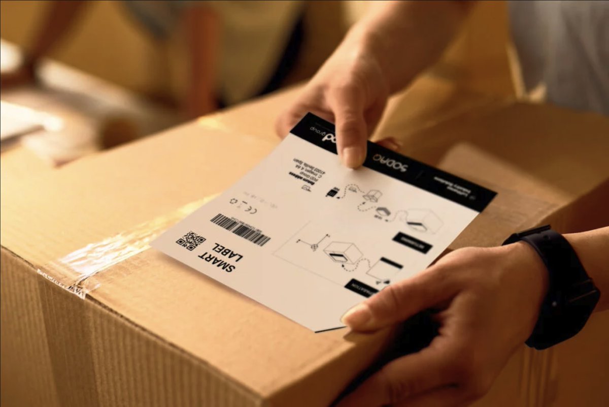 With our partners @PodGroup_IoT and <a href="/SODAQ/">SODAQ</a>, we developed a #tracking solution that is as flat as a shipping label - we introduce the Smart Label Tracker. 📦

➡️ For more infos read our news article: t1p.de/2w1th

Interested? Then visit: podgroup.com/smart-shipping…