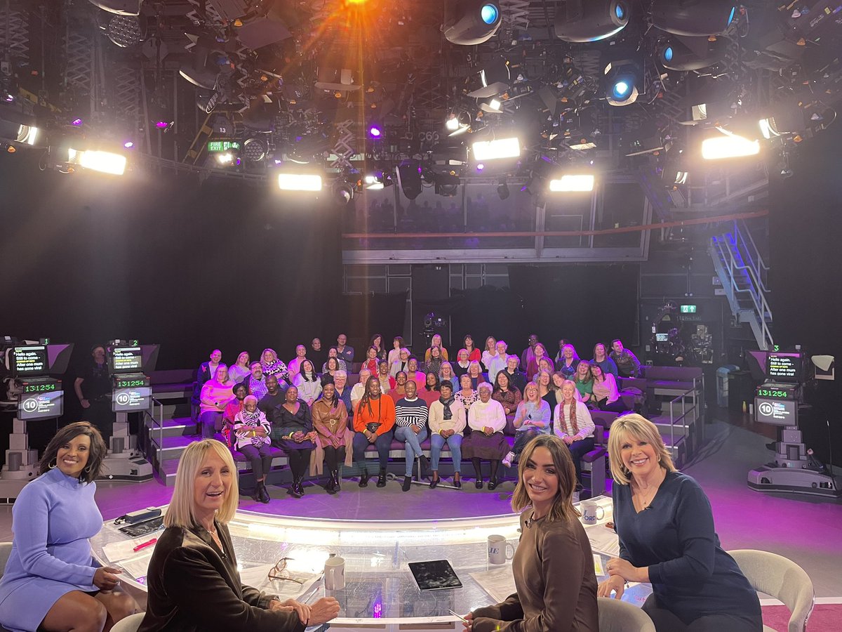itsleepeart's tweet photo. Wonderful Wednesday audience for #loosewomen - including Gillian the birthday girl! https://t.co/7RYZ2wbBAu