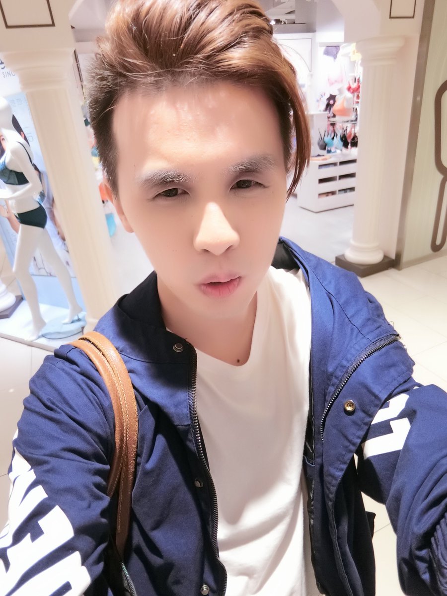 cheese1118's tweet photo. 是時候展示我的技術了 https://t.co/DOa7P0vPLz