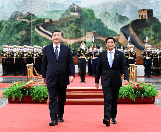 "Friends to all, enemy to none!''                        

The presidents of China and the Philippines agree to strengthen cooperation and discuss maritime differences amicably after meeting today.

Let's just hope and pray something good will come out after this visit of PBBM🙏