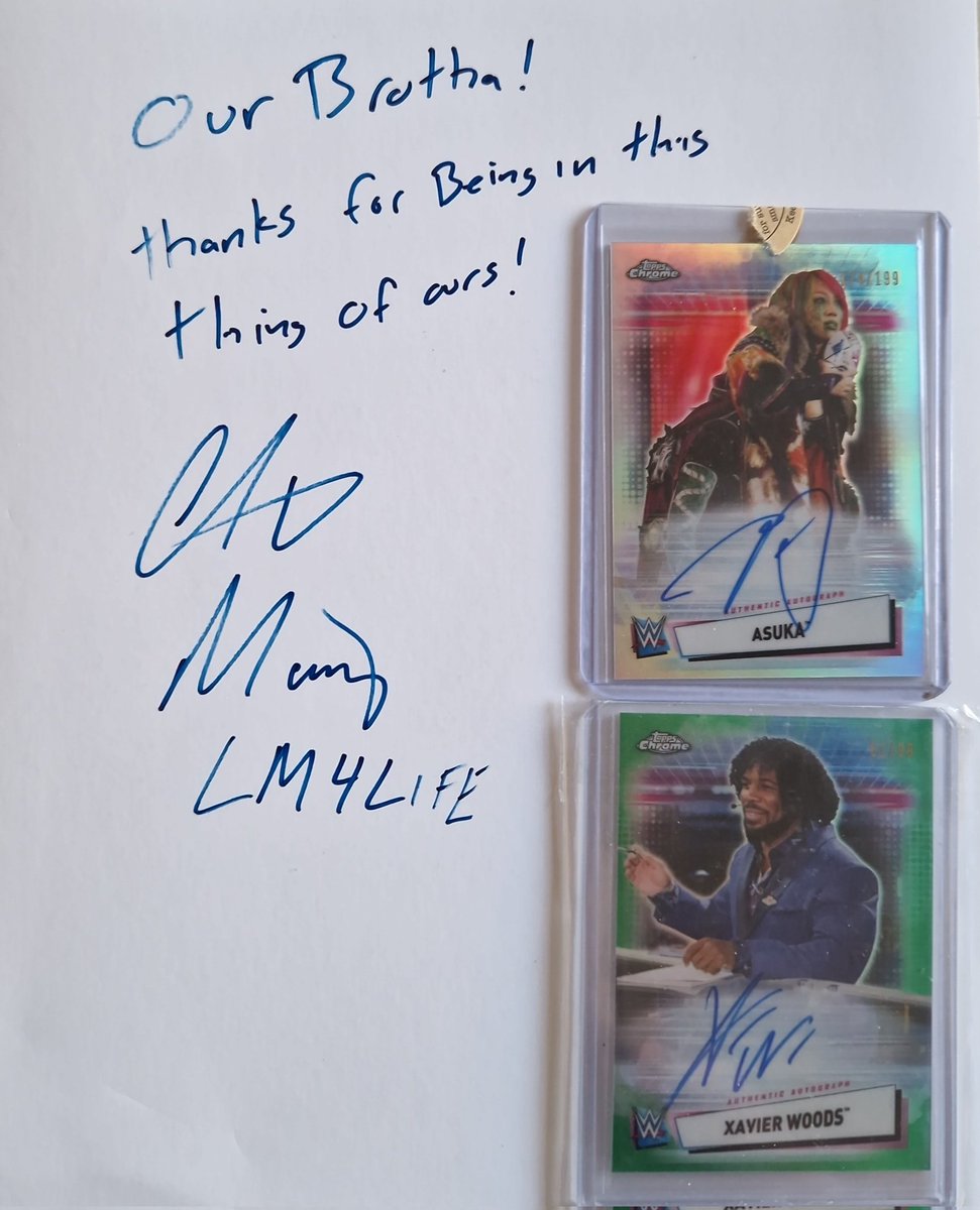 SkyBlue_Am's tweet photo. Oh yes lovely start to 2023 delivery from the postman. My prize from the @LingusMafia patreon draw. #Asuka and #XavierWoods signed #WWE cards. #LM4Life #WWERaw #SmackDown https://t.co/uolrJXF0Jh