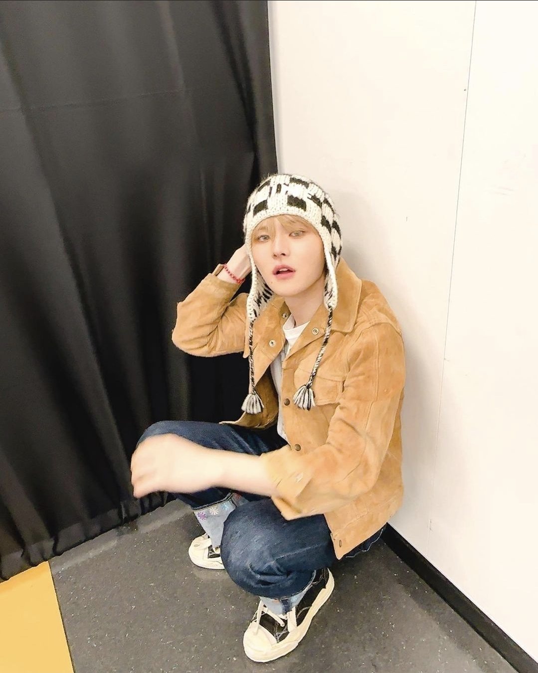 Flofw1AacAEfWyO?format=jpg&name=large