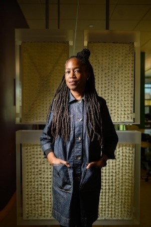 fossilfreeusa's tweet photo. #FeliciaDavis, ass prof of architecture at #PennStateUniv, is part of an #interdisciplinaryteam testing how knitted materials, such as wool yarn, might function as the framing for a building; a mix of straw & mycelium fungus embeds itself to create the rest. https://t.co/8UVzEPVr0x
