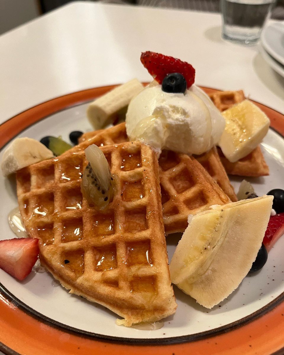 ko_oshima_'s tweet photo. 帰省すると、かならず寄ります。
#東京の食堂
#bowerykitchen https://t.co/CDaSF8N0pP