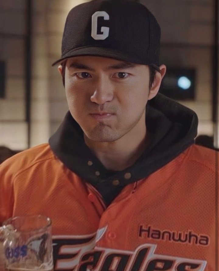 Fifi1700's tweet photo. Ok but when he does THIS🫠😍
MY CUUTOO😍😭🐰🐰
nose scrunch looks like his speciality too😘😘
flexing eye wrinkles,we get you🔥🤭
#LeeJinWook #LeeJinUk #이진욱 https://t.co/aIdvkPvugv