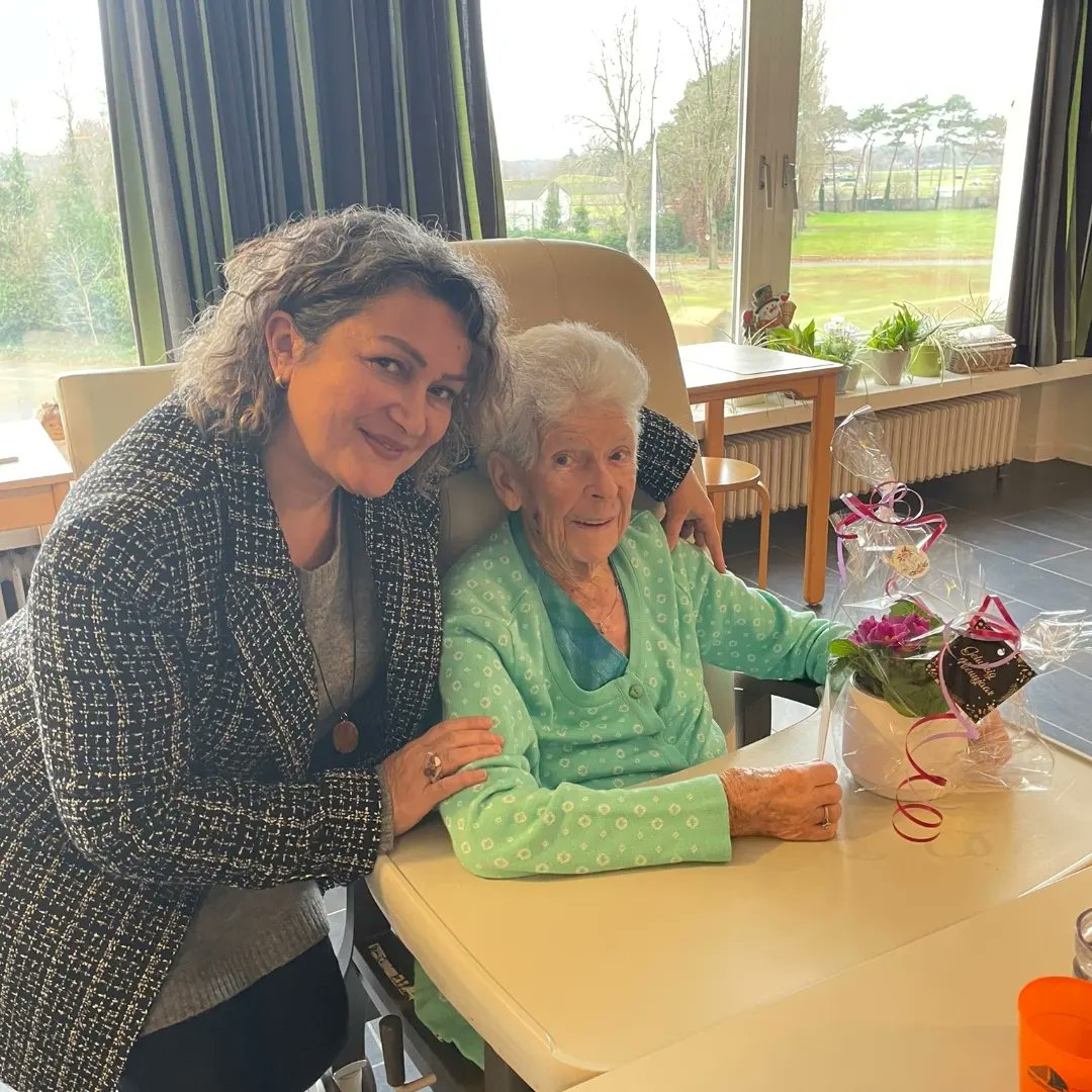 #UIDBelçika KK BYK Medya ve Tanitim Birim Bşk.Şahizer Alacaoğlu Başoğlu'nun huzur evi ziyareti.🌹

@ArSorrentino
<a href="/CimenEnis/">ENİS ÇİMEN</a>
<a href="/ayranci_fikriye/">Fikriye Ayrancı Keper 🇹🇷</a> 
<a href="/u_i_dwomenhq/">UID Women</a> 
<a href="/U_I_D/">Union of International Democrats</a> 
<a href="/uidbelgium/">UID Belgium</a>