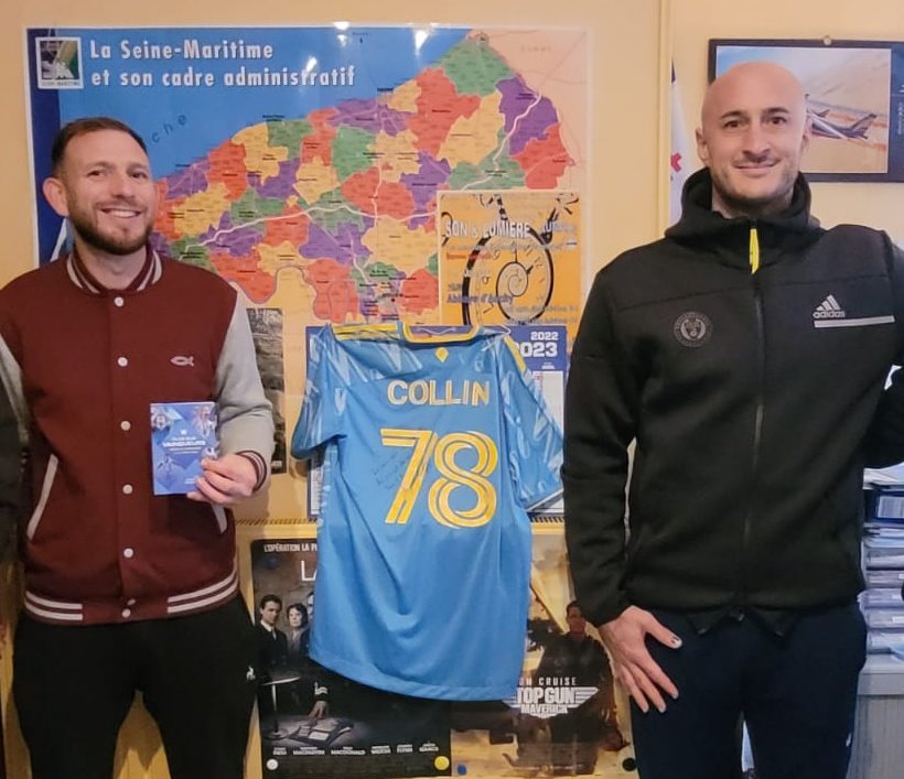 ThibaultJoel's tweet photo. Que de belles retrouvailles - Ces hommes sont plus que des footballeurs ou des entraineurs en #reconversion - j'ai la grâce de les connaitre comme frères par le Christ qui nous unis ❤🙏 #plusquesportifs #mentorat #HolisticSports #abbaluia #plusquevainqueurs #yapiyapo https://t.co/NO0khEAEAd