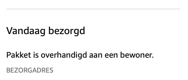 KevinVRansbeeck's tweet photo. @bjr_colisprive @ColisPrive_Avis @amazon  WOW, you're even worse then PostNL. You don't even take the effort to ring a bell, just drop it in the pouring rain. https://t.co/CBcrvUfNlQ