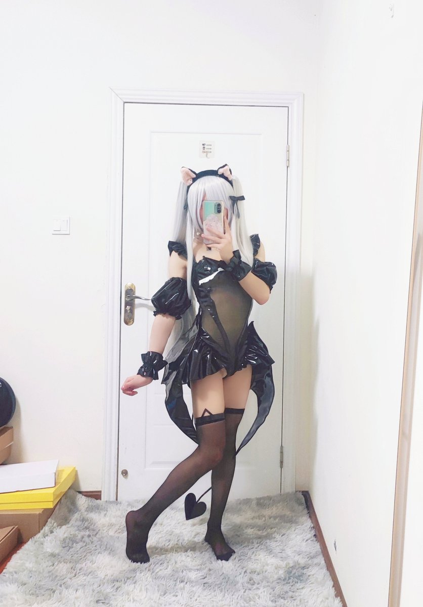 Arnal_Arno's tweet photo. 是雅努斯哒~

有一说一，翅膀和尾巴是真难弄…… https://t.co/pGPYuigBNX