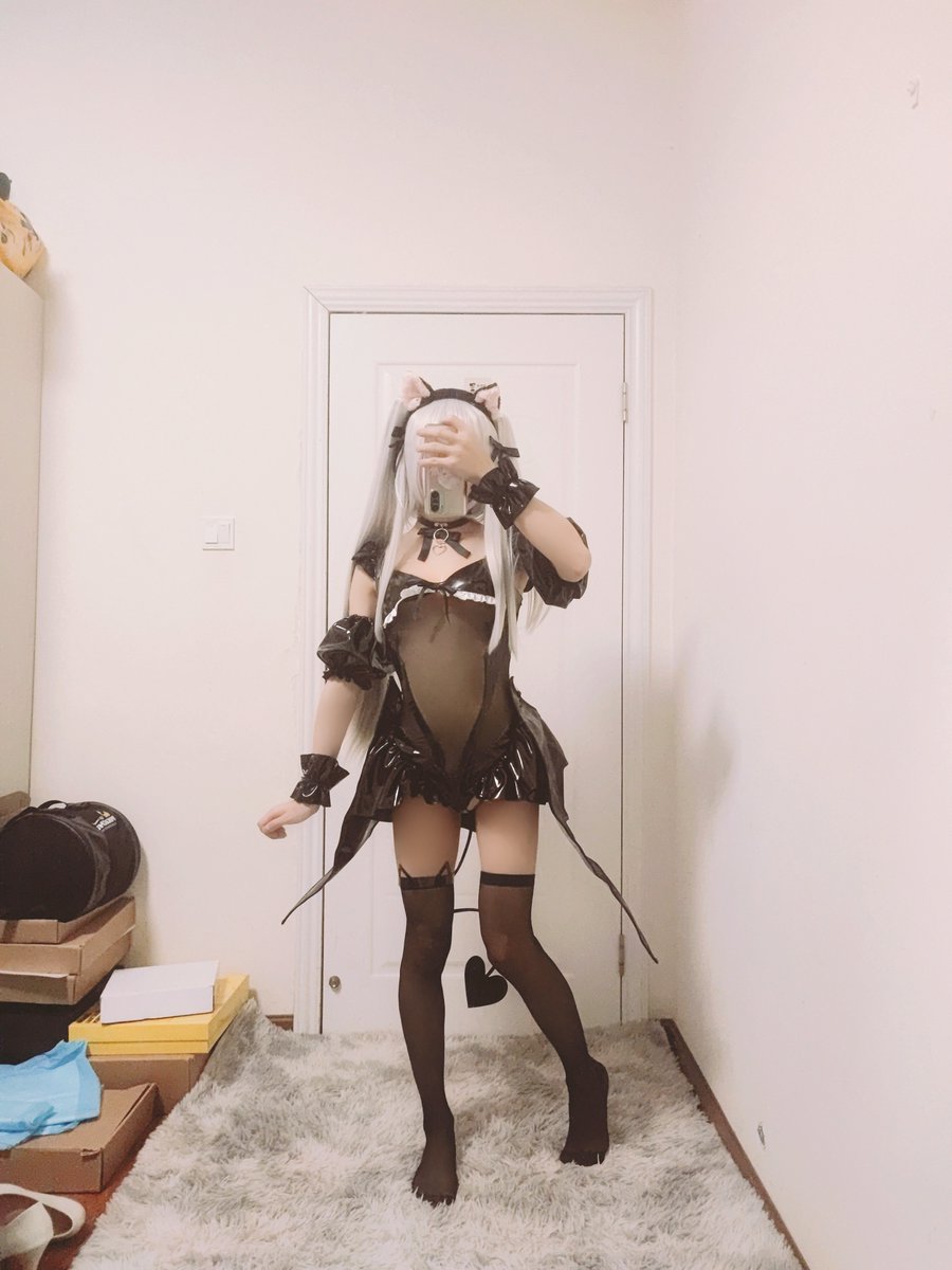 Arnal_Arno's tweet photo. 是雅努斯哒~

有一说一，翅膀和尾巴是真难弄…… https://t.co/pGPYuigBNX